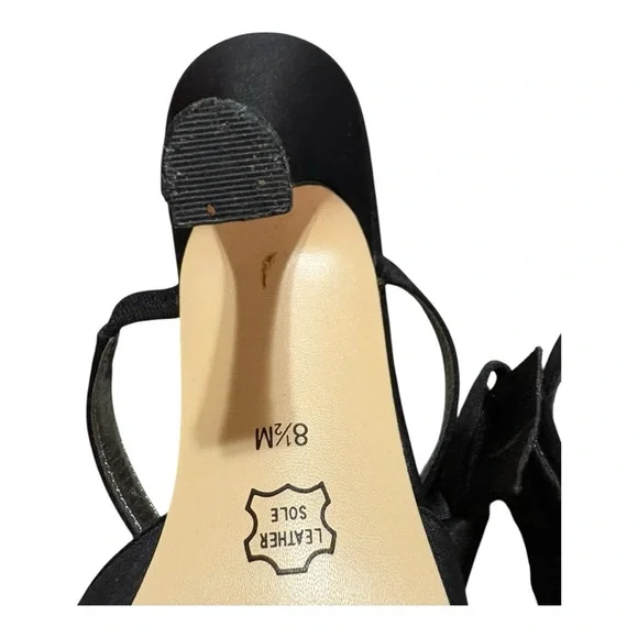 Sam & Libby Black Women's Heels with Bows in strap. Size 8.5 - Picture 7 of 9
